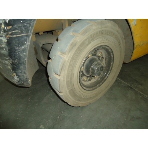 Komatsu FG15T-20