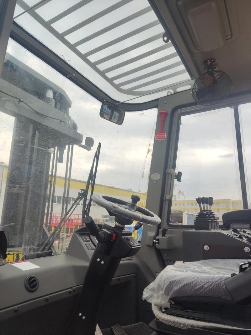 Вилочный погрузчик Aurora Forklift CPCD160-C1Z-06IIIG